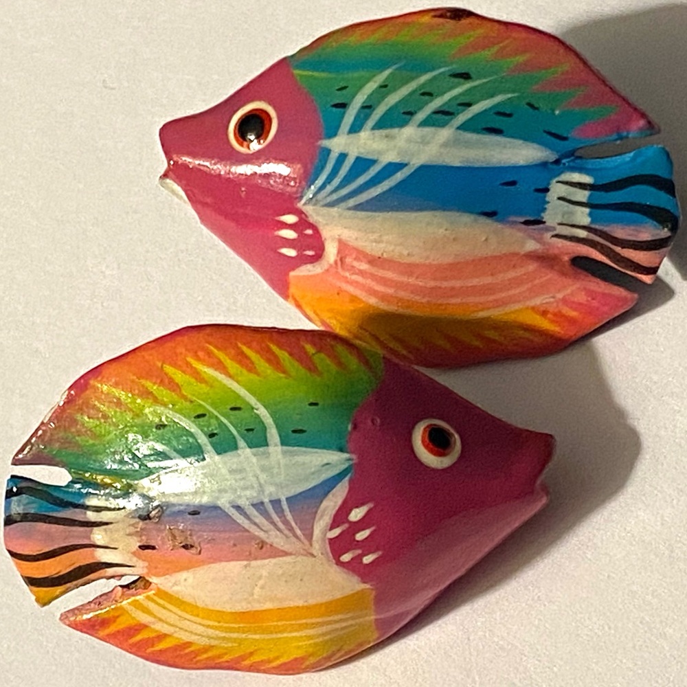 Vintage Colorful Wooden Hand Crafted Earrings Pierced Tropical Fish Design